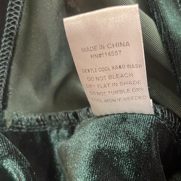 Velvet long sleeve blouse - Picture 5 of 5